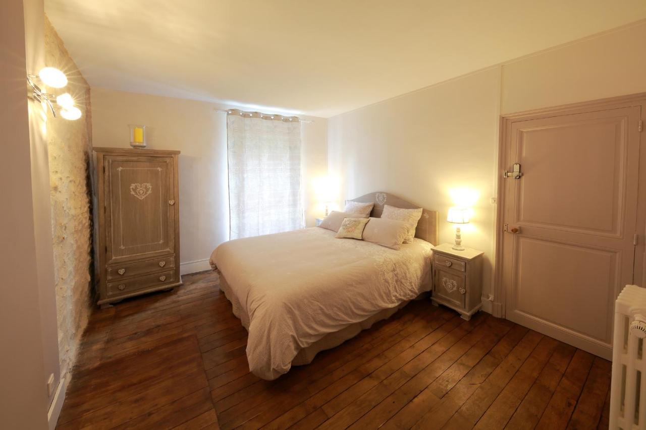 Latillé La Loge Des Fees B&B 외부 사진